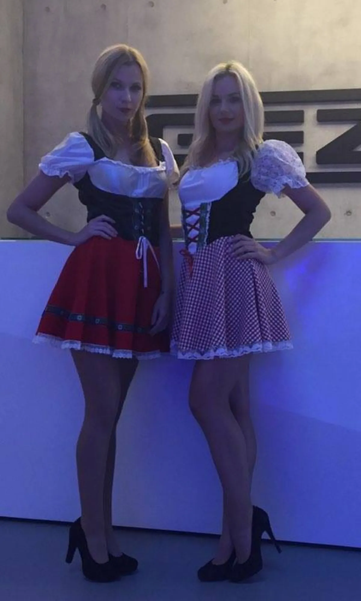 Bavarian-Themed Hostesses - photo 6