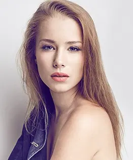 Paulina A. - modelka dostępna w agencji modelek Creative-Agency.pl
